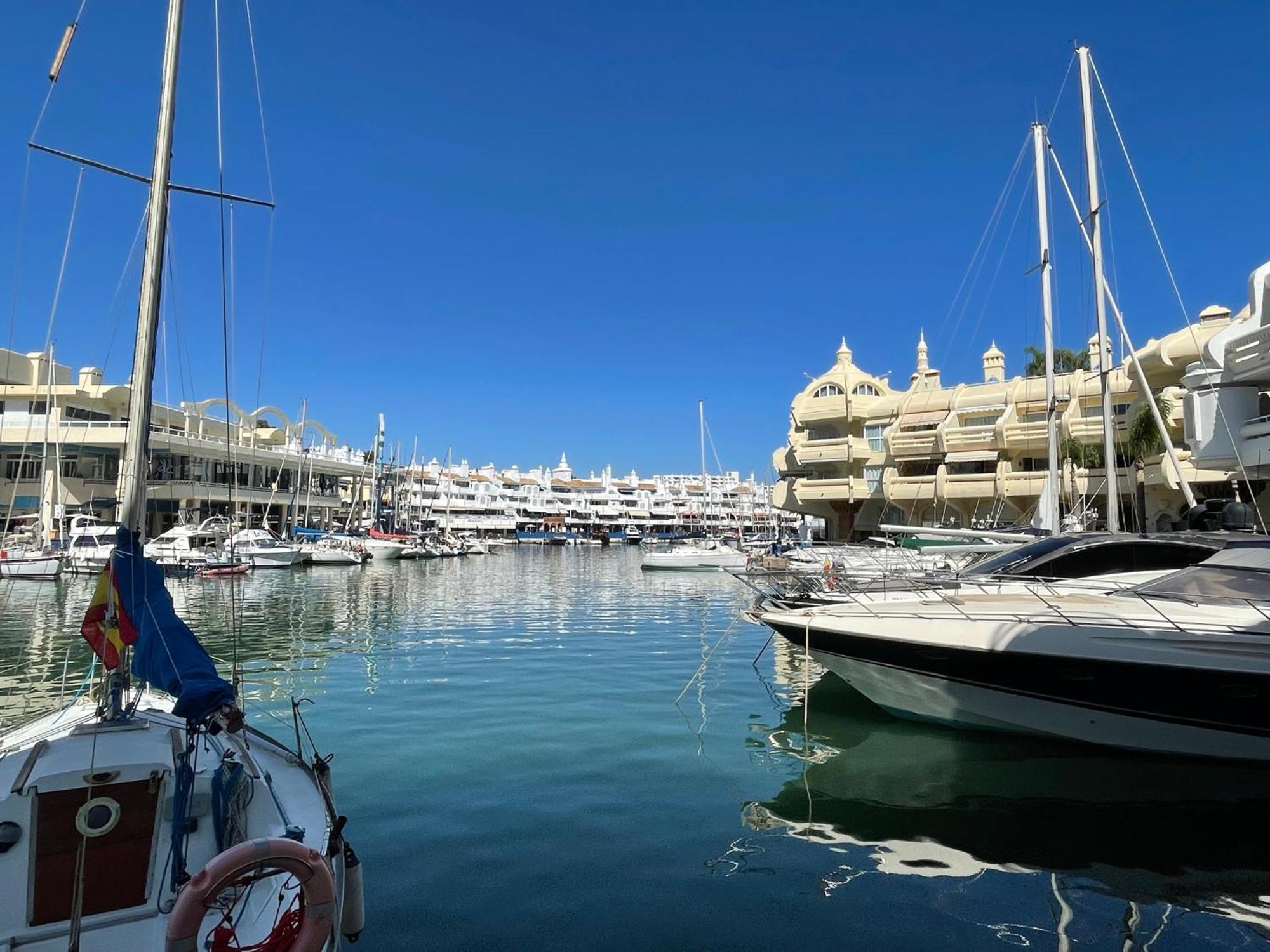 Apartamento Isla Puerto Marina Benalmádena